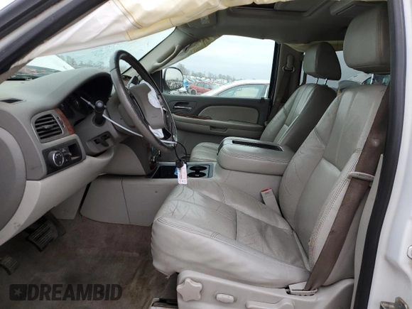 2008 Chevrolet Suburban LTZ with VIN 3GNFC16J58G313471, listed as a Copart auction lot 46770114 with 251,801 mi miles and Salvage Title. Bid and sale history available at carsss.com. Image 7.