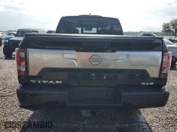 2023 Nissan Titan SV z VIN 1N6AA1ED9PN108095, wystawiony jako Copart lot #57963375 z przebiegiem 21 232 mil mil oraz Szkoda całkowita • Salvage title. Historia ofert i sprzedaży dostępna na DreamBid. Obrazek 6.