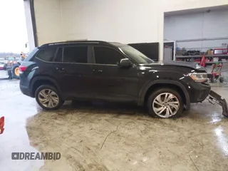 2022 Volkswagen Atlas 3.6L V6 SE w/Technology with VIN 1V2HR2CA3NC545414, listed as a IAAI auction lot 41088885 with 44,658 mi miles. Bid and sale history available at carsss.com. Image 12.