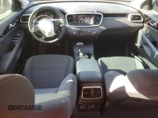 2019 Kia Sorento L with VIN 5XYPG4A38KG517845, listed as a Copart auction lot 50703685 with 46,441 mi miles and Salvage Title. Bid and sale history available at carsss.com. Image 8.