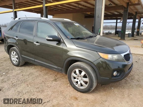 2011 Kia Sorento LX with VIN 5XYKT4A18BG140342, listed as a Copart auction lot 47131675 with 207,424 mi miles and Salvage Title. Bid and sale history available at carsss.com. Image 4.