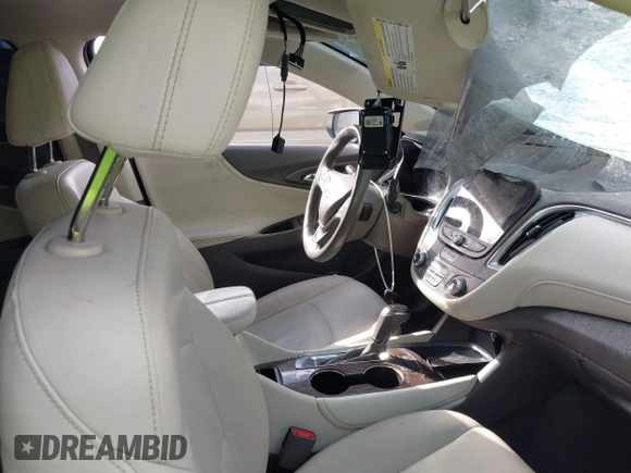 2020 Chevrolet Malibu LT with VIN 1G1ZD5ST7LF020904, listed as a IAAI auction lot 41543678 with Not Provided miles and . Bid and sale history available at DreamBid. Image 5.