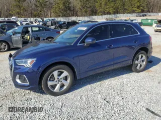 2022 Audi Q3 Premium Plus z VIN WA1BUCF36N1127685, wystawiony jako Copart lot #42190355 z przebiegiem 45 862 mil mil oraz Szkoda całkowita • Salvage title. Historia ofert i sprzedaży dostępna na DreamBid. Obrazek 1.