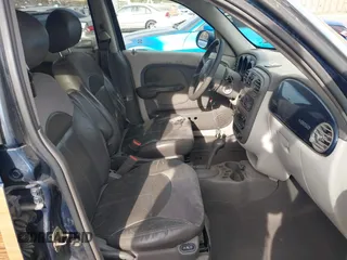 2002 Chrysler PT Cruiser Limited z VIN 3C8FY68BX2T321401, wystawiony jako IAAI lot #41900091 z przebiegiem 170 793 mil mil oraz . Historia ofert i sprzedaży dostępna na DreamBid. Obrazek 5.