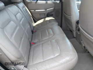 2002 Ford Explorer XLT with VIN 1FMZU73E02UB59460, listed as a IAAI auction lot 42585771 with 140,141 mi miles and . Bid and sale history available at DreamBid. Image 8.