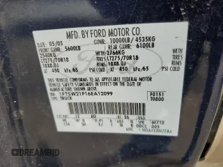 2006 Ford Super Duty F-250 XL with VIN 1FTSW21P16EA12099, listed as a Copart auction lot 64007814 with 210,249 mi miles and Salvage Title. Bid and sale history available at carsss.com. Image 12.