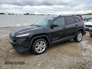 2015 Jeep Cherokee Sport z VIN 1C4PJLAB2FW707068, wystawiony jako Copart lot #51843175 z przebiegiem 203 785 mil mil oraz Nie do naprawy • Non repairable. Historia ofert i sprzedaży dostępna na DreamBid. Obrazek 1.