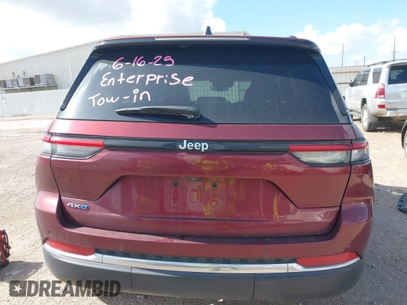 2024 Jeep Grand Cherokee с VIN 1C4RJYB67RC117428, выставлен на аукционе IAAI как лот 42571725 с пробегом 46 736 миль миль и . История ставок и продаж доступна на DreamBid. Изображение 17.