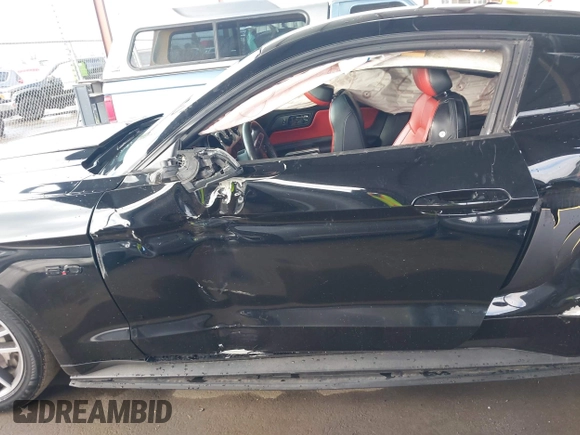 2015 Ford Mustang GT with VIN 1FA6P8CF2F5332091, listed as a IAAI auction lot 41586768 with 86,529 mi miles and . Bid and sale history available at carsss.com. Image 6.