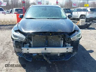 2020 Infiniti QX60 LUXE with VIN 5N1DL0MM9LC502865, listed as a IAAI auction lot 42000744 with 100,359 mi miles. Bid and sale history available at carsss.com. Image 6.