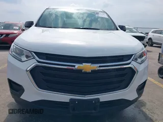 2020 Chevrolet Traverse LS z VIN 1GNERFKW4LJ314465, wystawiony jako IAAI lot #42030246 z przebiegiem 51 800 mil mil oraz . Historia ofert i sprzedaży dostępna na DreamBid. Obrazek 18.