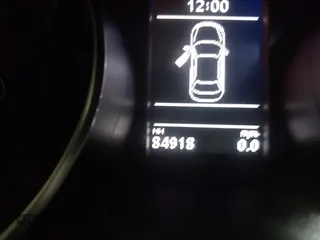 2016 Volkswagen Passat S z VIN 1VWAS7A30GC013577, wystawiony jako IAAI lot #42231654 z przebiegiem 84 918 mil mil oraz . Historia ofert i sprzedaży dostępna na DreamBid. Obrazek 16.