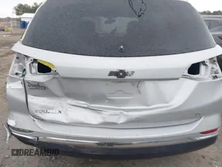 2018 Chevrolet Equinox LT with VIN 2GNAXJEV8J6252105, listed as a IAAI auction lot 41814264 with 104,167 mi miles. Bid and sale history available at carsss.com. Image 18.