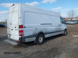 2011 Mercedes-Benz Sprinter Cargo with VIN WD3PE8CB7B5577541, listed as a IAAI auction lot 41883588 with 305,270 mi miles. Bid and sale history available at carsss.com. Image 4.