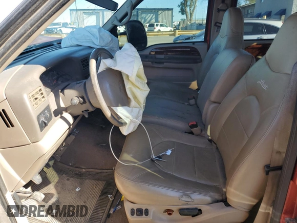 2000 Ford F-350 XL with VIN 1FTSW31FXYEB58081, listed as a Copart auction lot 72017584 with 220,066 mi miles and Salvage Title. Bid and sale history available at DreamBid. Image 7.