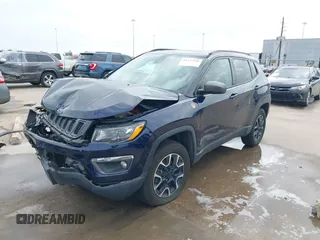 2019 Jeep Compass Trailhawk with VIN 3C4NJDDB8KT619330, listed as a IAAI auction lot 41237920 with 85,144 mi miles and . Bid and sale history available at DreamBid. Image 17.
