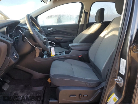 2018 Ford Escape SE z VIN 1FMCU9GD7JUA19262, wystawiony jako Copart lot #84627944 z przebiegiem 89 993 mil mil oraz Szkoda całkowita • Salvage title. Historia ofert i sprzedaży dostępna na DreamBid. Obrazek 7.