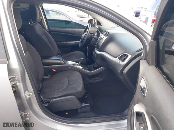2016 Dodge Journey SE with VIN 3C4PDCAB0GT230512, listed as a IAAI auction lot 41434785 with 140,829 mi miles. Bid and sale history available at carsss.com. Image 5.