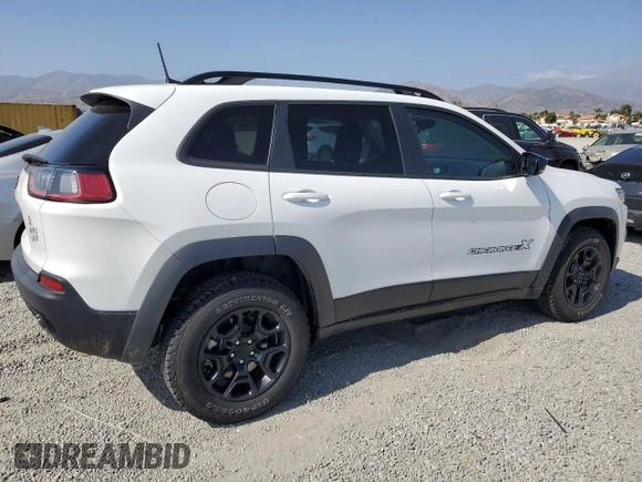 2022 Jeep Cherokee X с VIN 1C4PJMCX8ND529840, выставлен на аукционе Copart как лот 61806905 с пробегом 33 542 миль миль и Списание • Salvage title. История ставок и продаж доступна на DreamBid. Изображение 3.