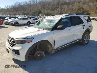 2024 Ford Explorer XLT z VIN 1FMSK8DH0RGA44890, wystawiony jako Copart lot #46309225 z przebiegiem 9 921 mil mil oraz Szkoda całkowita • Salvage title. Historia ofert i sprzedaży dostępna na DreamBid. Obrazek 1.