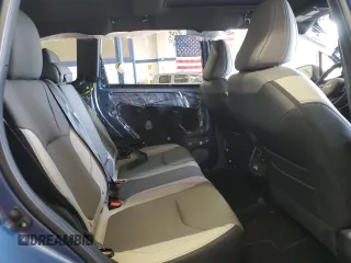 2025 Subaru Forester Limited с VIN JF2SLDRC5SH565483, выставлен на аукционе Copart как лот 58262755 с пробегом 127 миль миль и Списание • Salvage title. История ставок и продаж доступна на DreamBid. Изображение 10.