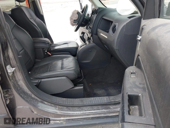 2017 Jeep Patriot High Altitude with VIN 1C4NJRFB2HD205369, listed as a IAAI auction lot 42346508 with Not provided miles and . Bid and sale history available at DreamBid. Image 5.