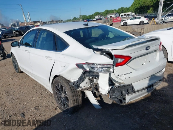 2016 Ford Fusion SE with VIN 3FA6P0H72GR184977, listed as a IAAI auction lot 42334052 with 96,921 mi miles and . Bid and sale history available at DreamBid. Image 3.