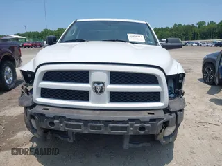 2012 Ram 1500 Express z VIN 1C6RD7FT4CS134208, wystawiony jako IAAI lot #42394244 z przebiegiem 237 895 mil mil oraz . Historia ofert i sprzedaży dostępna na DreamBid. Obrazek 13.