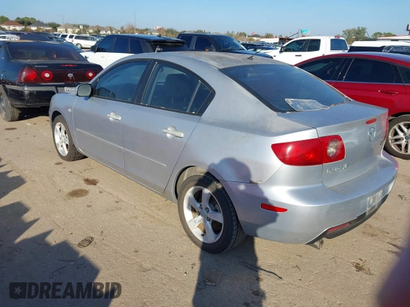 2006 Mazda 3 i with VIN JM1BK12F361418825, listed as a IAAI auction lot 41139654 with Not Provided miles. Bid and sale history available at carsss.com. Image 3.