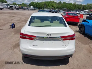 2014 Toyota Avalon Limited with VIN 4T1BK1EB4EU105266, listed as a IAAI auction lot 42006448 with 111,822 mi miles. Bid and sale history available at carsss.com. Image 16.