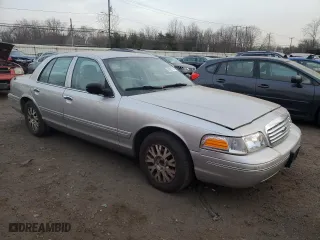 2005 Ford Crown Victoria LX with VIN 2FAFP74W55X166493, listed as a Copart auction lot 88592755 with 54,660 mi miles and Clean Title. Bid and sale history available at carsss.com. Image 4.