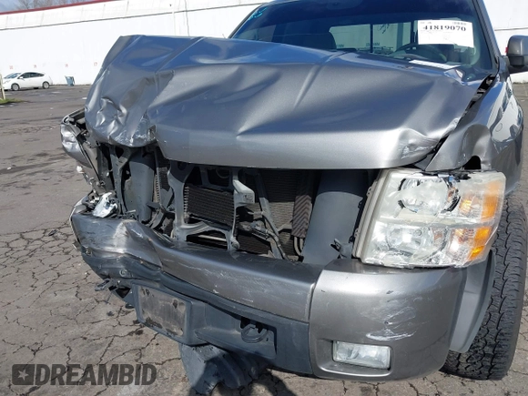 2007 Chevrolet Silverado 1500 LTZ with VIN 3GCEK13Y97G546454, listed as a IAAI auction lot 41819070 with 161,498 mi miles and . Bid and sale history available at DreamBid. Image 6.