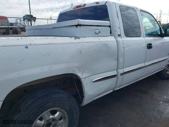 2002 GMC Sierra 1500 SLE with VIN 2GTEC19T421129317, listed as a IAAI auction lot 41311175 with 1 mi miles. Bid and sale history available at carsss.com. Image 18.
