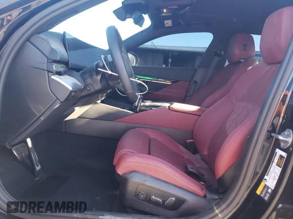 2024 BMW i5 eDrive40 with VIN WBY33FK03RCR92861, listed as a Copart auction lot 88443755 with 13,138 mi miles and Salvage title. Bid and sale history available at DreamBid. Image 7.