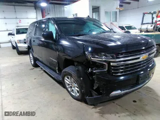 2024 Chevrolet Suburban LT with VIN 1GNSKCKD0RR129408, listed as a IAAI auction lot 41752828 with 39,426 mi miles. Bid and sale history available at carsss.com. Image 1.