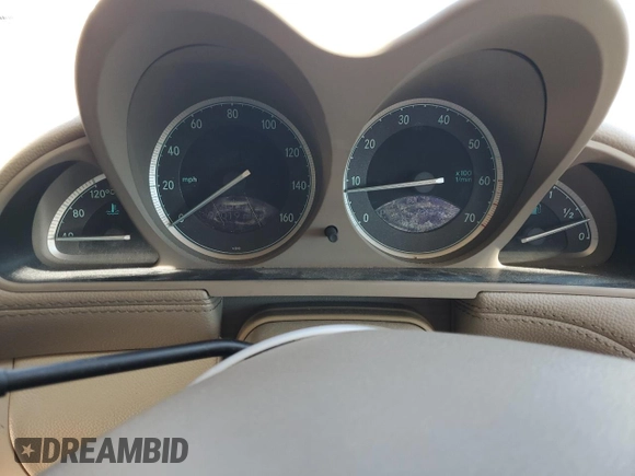 2004 Mercedes-Benz SL 500 z VIN WDBSK75F94F086404, wystawiony jako Copart lot #48960275 z przebiegiem 98 019 mil mil oraz Szkoda całkowita • Salvage title. Historia ofert i sprzedaży dostępna na DreamBid. Obrazek 9.