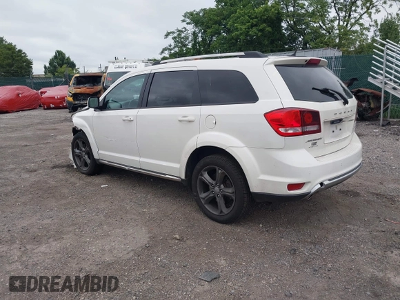 2015 Dodge Journey Crossroad with VIN 3C4PDCGG0FT547112, listed as a IAAI auction lot 42607720 with 114,481 mi miles and . Bid and sale history available at DreamBid. Image 3.
