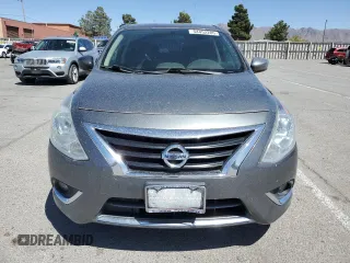 2017 Nissan Versa SV z VIN 3N1CN7AP7HL816546, wystawiony jako Copart lot #54452285 z przebiegiem 97 147 mil mil oraz Szkoda całkowita • Salvage title. Historia ofert i sprzedaży dostępna na DreamBid. Obrazek 5.