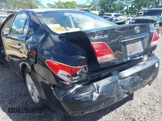 2005 Lexus ES 330 with VIN JTHBA30G755060211, listed as a IAAI auction lot 41819590 with 140,679 mi miles. Bid and sale history available at carsss.com. Image 6.