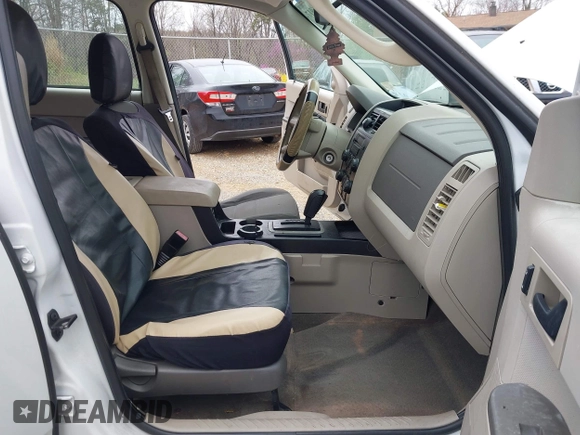 2009 Ford Escape XLS with VIN 1FMCU927X9KC79986, listed as a IAAI auction lot 41936917 with 208,816 mi miles and . Bid and sale history available at DreamBid. Image 5.