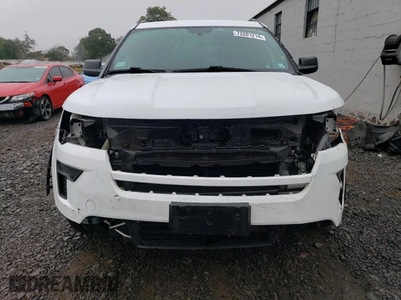 2018 Ford Explorer with VIN 1FM5K8BH1JGC95714, listed as a Copart auction lot 73201214 with 304,532 mi miles and Salvage title. Bid and sale history available at DreamBid. Image 5.