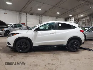 2022 Honda HR-V Sport with VIN 3CZRU6H10NM741811, listed as a IAAI auction lot 41470474 with 27,636 mi miles. Bid and sale history available at carsss.com. Image 14.