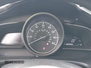 2018 Mazda 3 Sport z VIN 3MZBN1K76JM212245, wystawiony jako IAAI lot #42348528 z przebiegiem 77 994 mil mil oraz . Historia ofert i sprzedaży dostępna na DreamBid. Obrazek 7.
