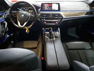 2019 BMW 5 Series 530e xDrive with VIN WBAJB1C56KB376895, listed as a Copart auction lot 74907304 with 58,783 mi miles and Salvage title. Bid and sale history available at DreamBid. Image 8.