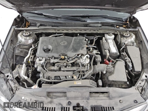 2022 Toyota Camry SE z VIN 4T1G11AK5NU686954, wystawiony jako Copart lot #59572575 z przebiegiem 115 123 mil mil oraz Czysty tytuł • Clean title. Historia ofert i sprzedaży dostępna na DreamBid. Obrazek 11.