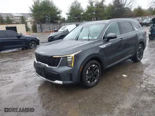 2024 Kia Sorento S with VIN 5XYRL4JC7RG279226, listed as a IAAI auction lot 41042218 with 13,840 mi miles. Bid and sale history available at carsss.com. Image 2.