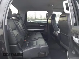2017 Toyota Tundra 4WD Limited with VIN 5TFHW5F13HX653553, listed as a IAAI auction lot 41898133 with 140,981 mi miles. Bid and sale history available at carsss.com. Image 8.
