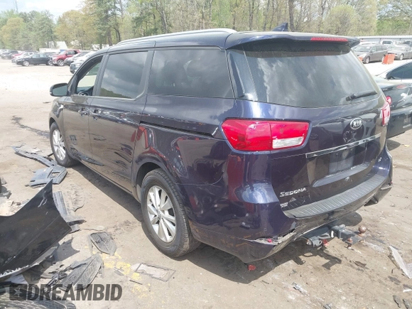2018 Kia Sedona LX with VIN KNDMB5C16J6424343, listed as a IAAI auction lot 41952305 with 130,439 mi miles. Bid and sale history available at carsss.com. Image 3.