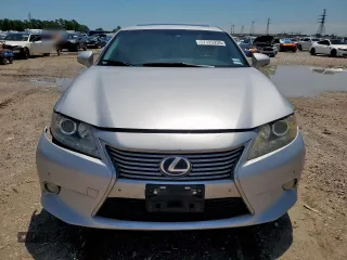 2013 Lexus ES 300h with VIN JTHBW1GG9D2022801, listed as a Copart auction lot 57325235 with 223,632 mi miles and Salvage title. Bid and sale history available at DreamBid. Image 5.