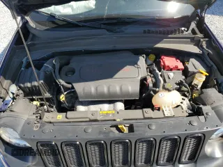 2018 Jeep Renegade Altitude с VIN ZACCJABB3JPJ72160, выставлен на аукционе Copart как лот 60645355 с пробегом 69 965 миль миль и Списание • Salvage title. История ставок и продаж доступна на DreamBid. Изображение 12.